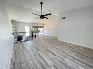 Photo #4: 6512620 Listing