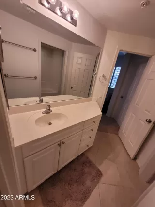 Photo #2: 6512672 Listing