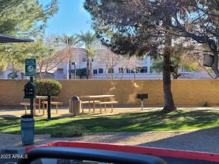 Photo #5: 6512672 Listing