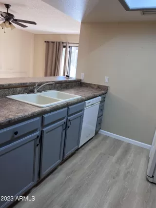 Photo #2: 6512854 Listing 