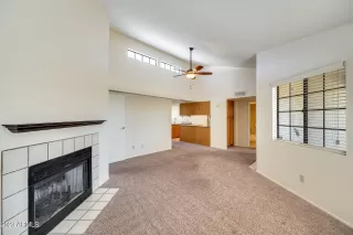 Photo #4: 6512869 Listing