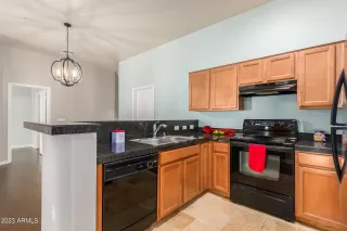 Photo #3: 6512935 Listing 