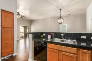 Photo #5: 6512935 Listing 