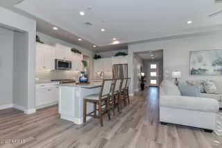 Photo #6: 6513009 Listing 