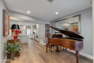 Photo #2: 6513030 Listing