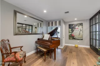 Photo #3: 6513030 Listing