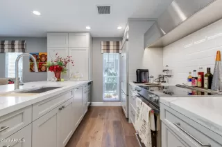 Photo #6: 6513030 Listing