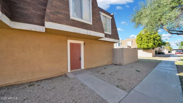 MLS: 6513065 Condo For Sale