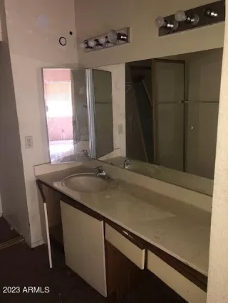 Photo #4: 6513143 Listing