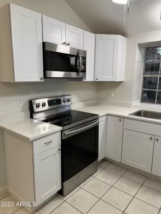 Photo #6: 6513291 Listing