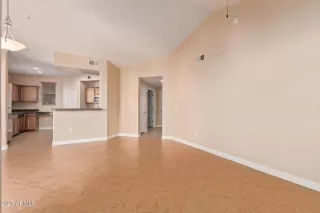 Photo #6: 6513302 Listing