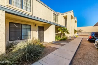 Photo #4: 6513344 Listing