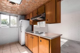 Photo #6: 6513386 Listing