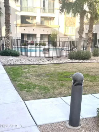 Photo #5: 6513414 Listing