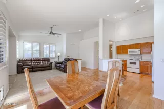 Photo #2: 6513435 Listing