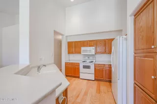 Photo #4: 6513435 Listing