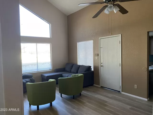 MLS: 6513454 Condo For Sale