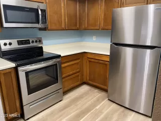 Photo #5: 6513454 Listing