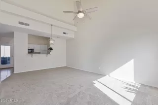 Photo #3: 6513546 Listing