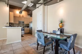 Photo #3: 6513670 Listing 