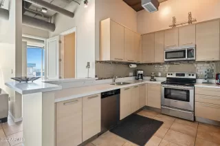 Photo #4: 6513670 Listing 