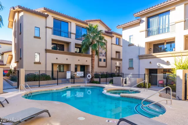 MLS: 6513835 Condo For Sale
