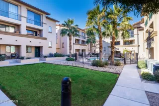 Photo #2: 6513835 Listing