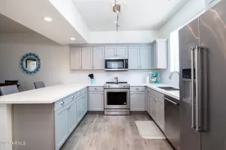 Photo #6: 6513835 Listing