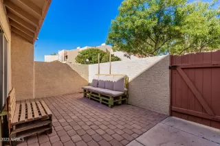 Photo #1: 6513852 Listing