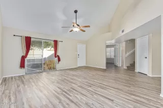 Photo #4: 6513852 Listing