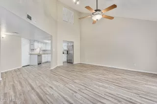 Photo #5: 6513852 Listing