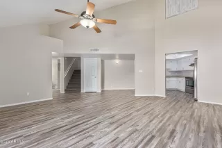 Photo #6: 6513852 Listing