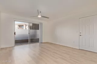 Photo #4: 6514095 Listing