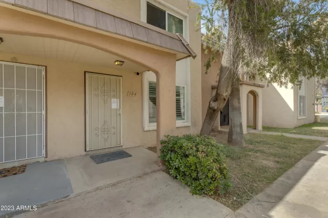 MLS: 6514521 Condo For Sale