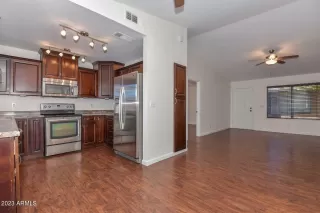 Photo #3: 6514559 Listing