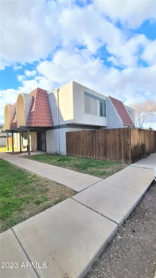 Photo #1: 6514793 Listing