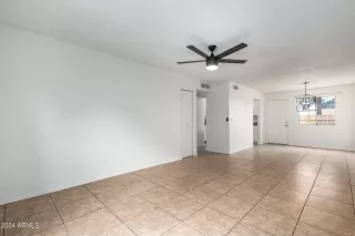 Photo #6: 6514841 Listing