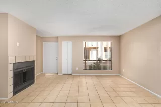 Photo #2: 6515111 Listing 