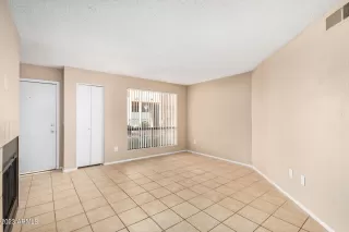 Photo #3: 6515111 Listing 