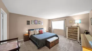 Photo #6: 6515192 Listing