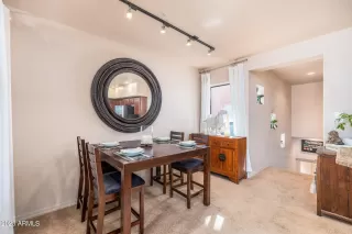 Photo #1: 6515282 Listing