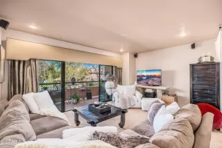 Photo #4: 6515282 Listing