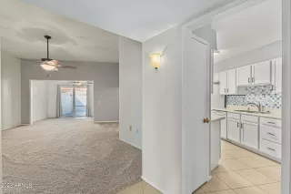 Photo #4: 6515404 Listing