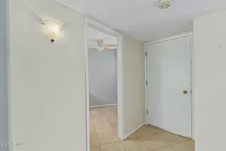 Photo #5: 6515404 Listing