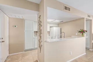 Photo #4: 6515466 Listing 