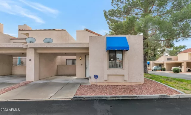 MLS: 6515624 Condo For Sale