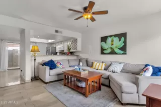 Photo #3: 6515640 Listing