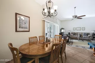 Photo #6: 6515641 Listing