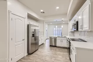 More Details about MLS # 6515738 : 4140 N 21ST STREET#3