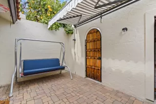 Photo #4: 6515781 Listing